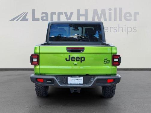 2025 Jeep Gladiator Sport