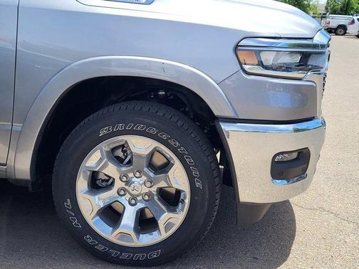 Billet Silver Metallic Clearcoat 2026 RAM 1500 Big Horn/Lone Star