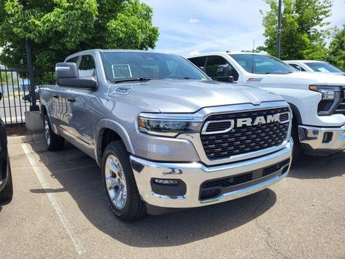 Billet Silver Metallic Clearcoat 2026 RAM 1500 Big Horn/Lone Star