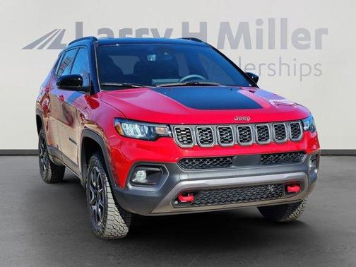 2025 Jeep Compass Trailhawk