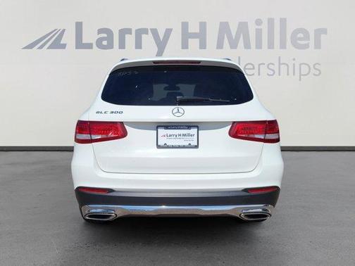 2018 Mercedes-Benz GLC 300 Base