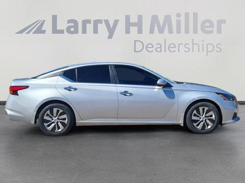2022 Nissan Altima 2.5 S