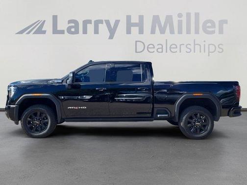 2025 GMC Sierra 2500 AT4