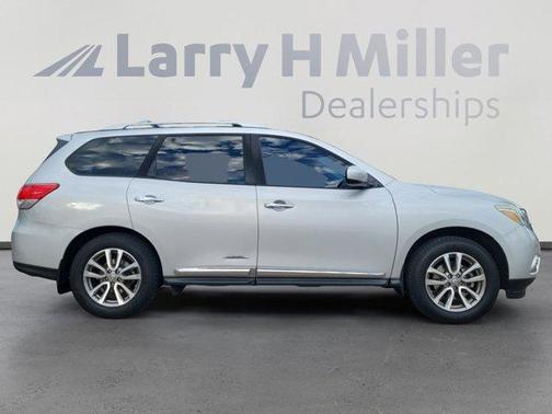 2014 Nissan Pathfinder SL