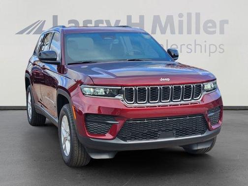 2025 Jeep Grand Cherokee Laredo X