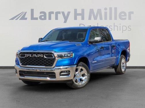 Hydro Blue Pearlcoat 2026 RAM 1500 Big Horn