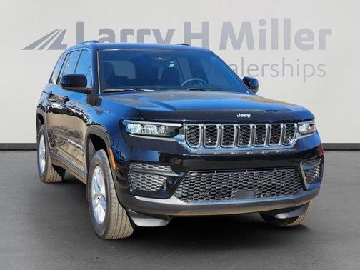 2025 Jeep Grand Cherokee Laredo X