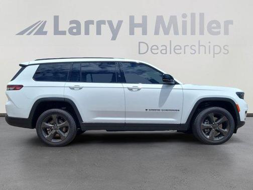 2025 Jeep Grand Cherokee L Laredo