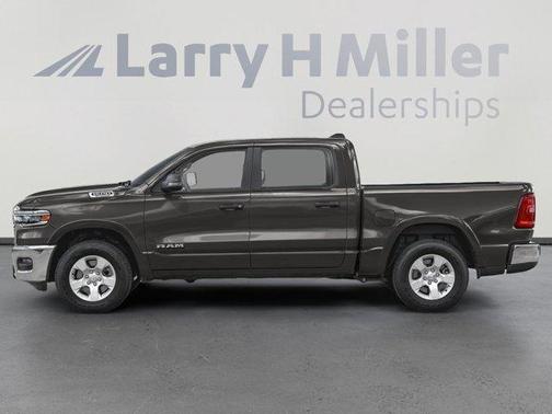 Granite Crystal Clearcoat Metallic 2026 RAM 1500 Big Horn