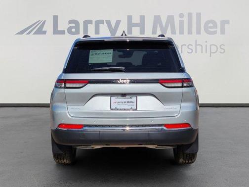 2025 Jeep Grand Cherokee Laredo X