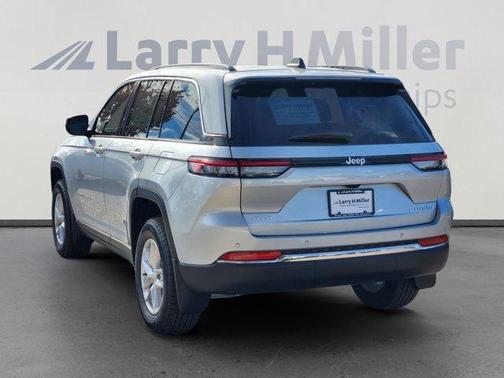 2025 Jeep Grand Cherokee Laredo X