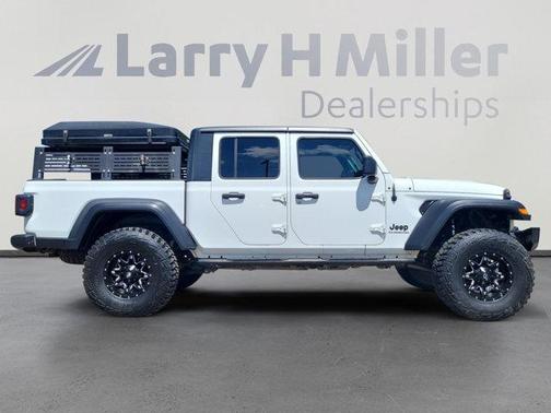 2020 Jeep Gladiator Sport
