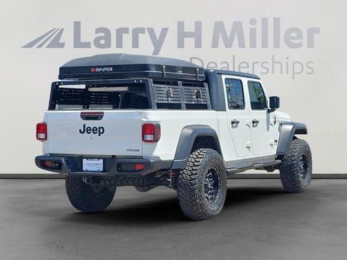 2020 Jeep Gladiator Sport