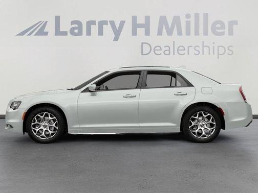 2018 Chrysler 300 S