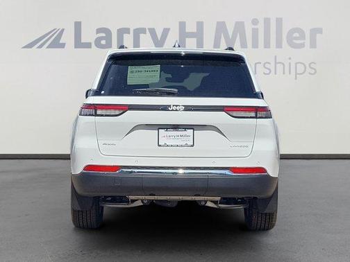 2025 Jeep Grand Cherokee Laredo X