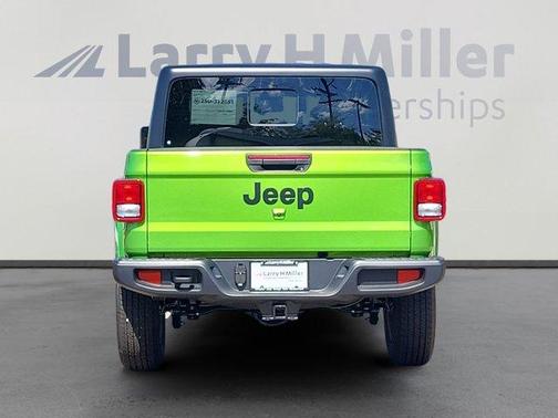 2025 Jeep Gladiator Sport