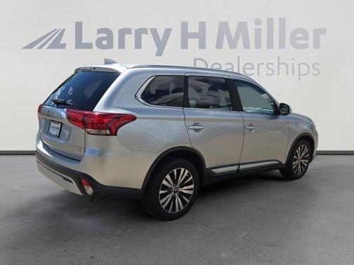 2019 Mitsubishi Outlander ES