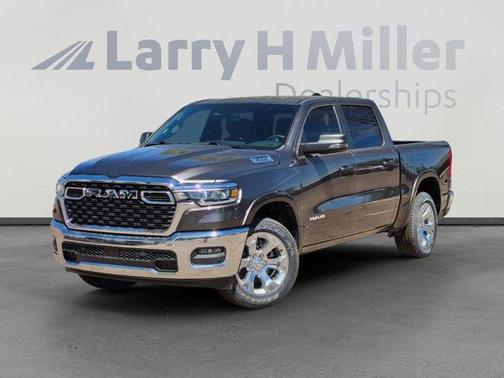 Granite Crystal Clearcoat Metallic 2026 RAM 1500 Big Horn