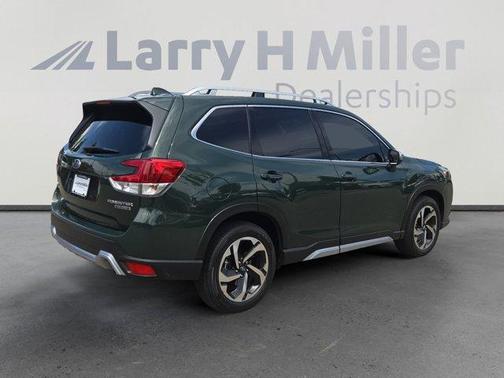 2023 Subaru Forester 2.5i Touring