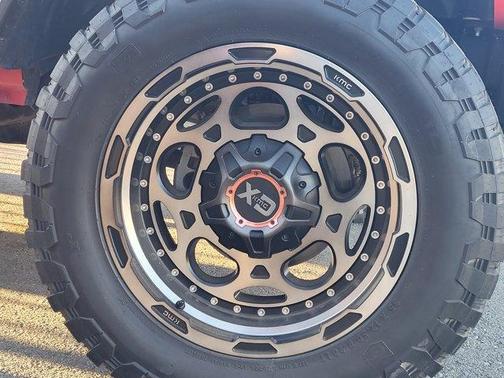 Firecracker Red Clearcoat 2020 Jeep Gladiator Rubicon