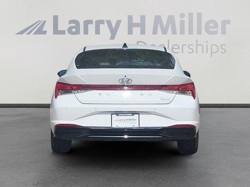 2023 Hyundai ELANTRA HEV Limited