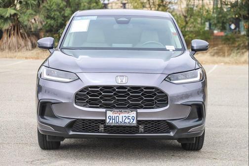 Urban Gray Pearl 2024 Honda HR-V LX