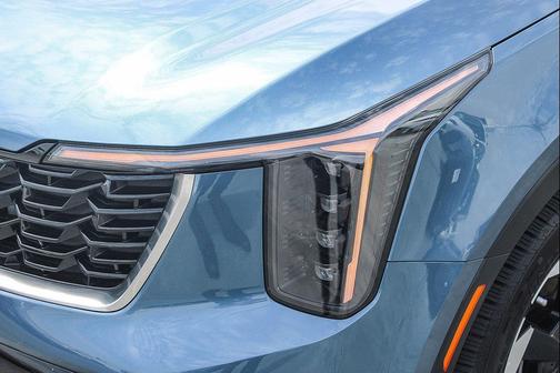 Mineral Blue 2025 Kia Sorento Hybrid EX