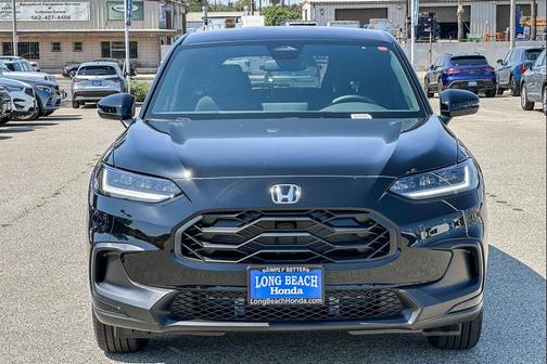 Crystal Black Pearl 2027 Honda HR-V Sport