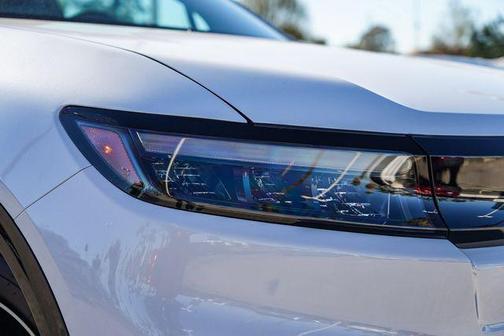 Frostline White Pearl 2026 Honda Prologue Touring