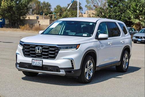 Platinum White Pearl 2025 Honda Pilot EX-L