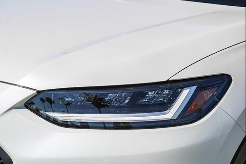 Platinum White Pearl 2026 Honda HR-V 2WD Sport