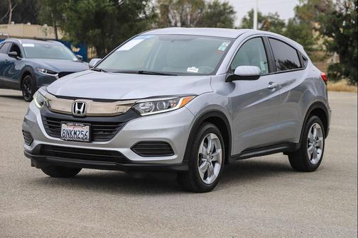 Lunar Silver Metallic 2019 Honda HR-V LX