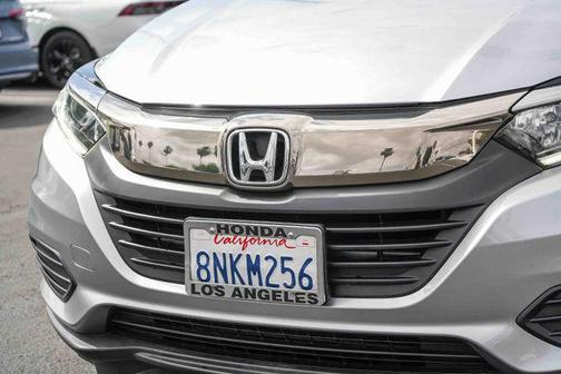 Lunar Silver Metallic 2019 Honda HR-V LX