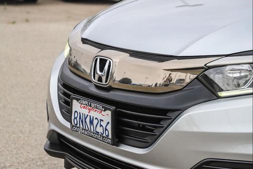 Lunar Silver Metallic 2019 Honda HR-V LX