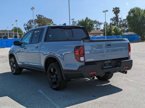 Sonic Gray Pearl 2026 Honda Ridgeline Black