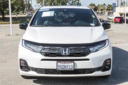 2025 Honda Odyssey 