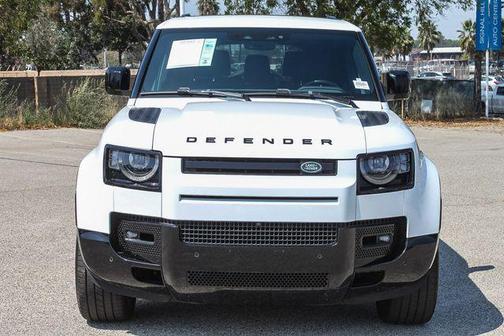 Fuji White 2024 Land Rover Defender 130 P400 X-Dynamic SE