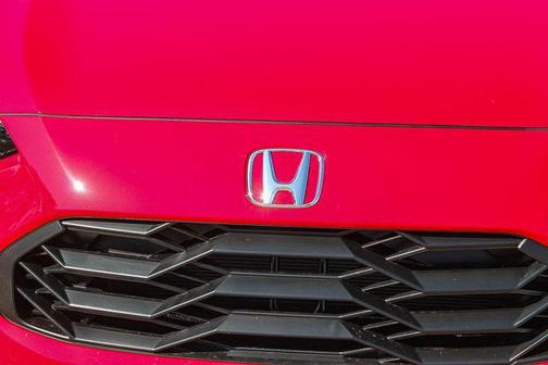 Milano Red 2026 Honda HR-V AWD Sport