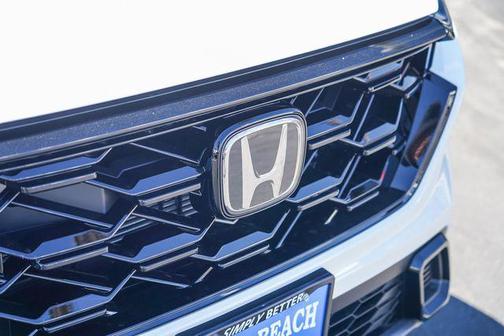 Platinum White Pearl 2026 Honda CR-V Hybrid Sport AWD