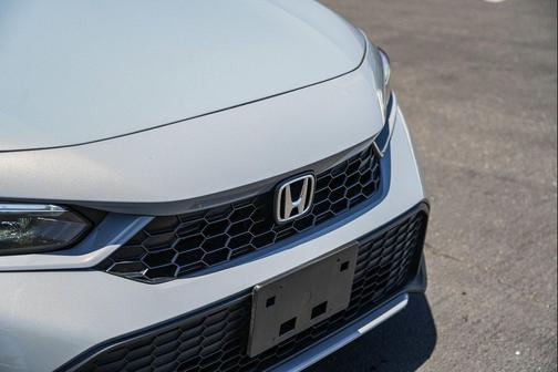 Sonic Gray Pearl 2026 Honda Civic Hybrid Sport