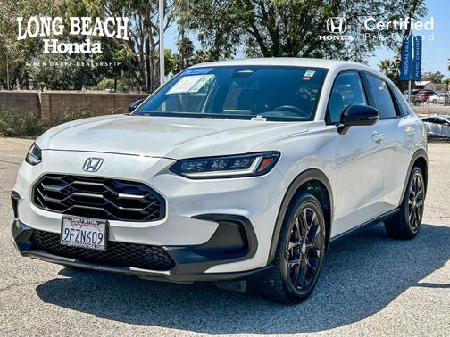 Platinum White Pearl 2023 Honda HR-V