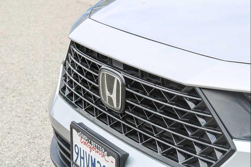 Lunar Silver Metallic 2023 Honda Accord Hybrid Sport