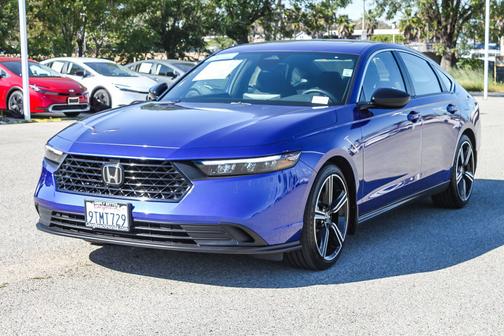 2025 Honda Accord Hybrid 