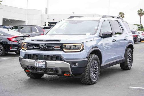 Sonic Gray Pearl 2026 Honda Passport AWD TrailSport
