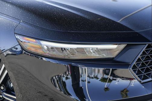 Crystal Black Pearl 2026 Honda Accord Hybrid Sport