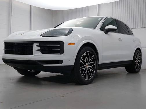 2025 Porsche Cayenne 