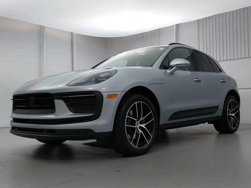 2025 Porsche Macan 