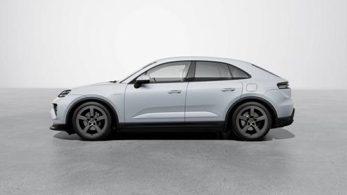 Ice Grey Metallic 2025 Porsche Macan