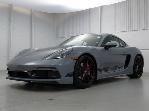 2025 Porsche 718 Cayman 