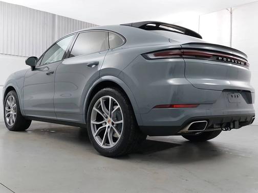 2025 Porsche Cayenne 
